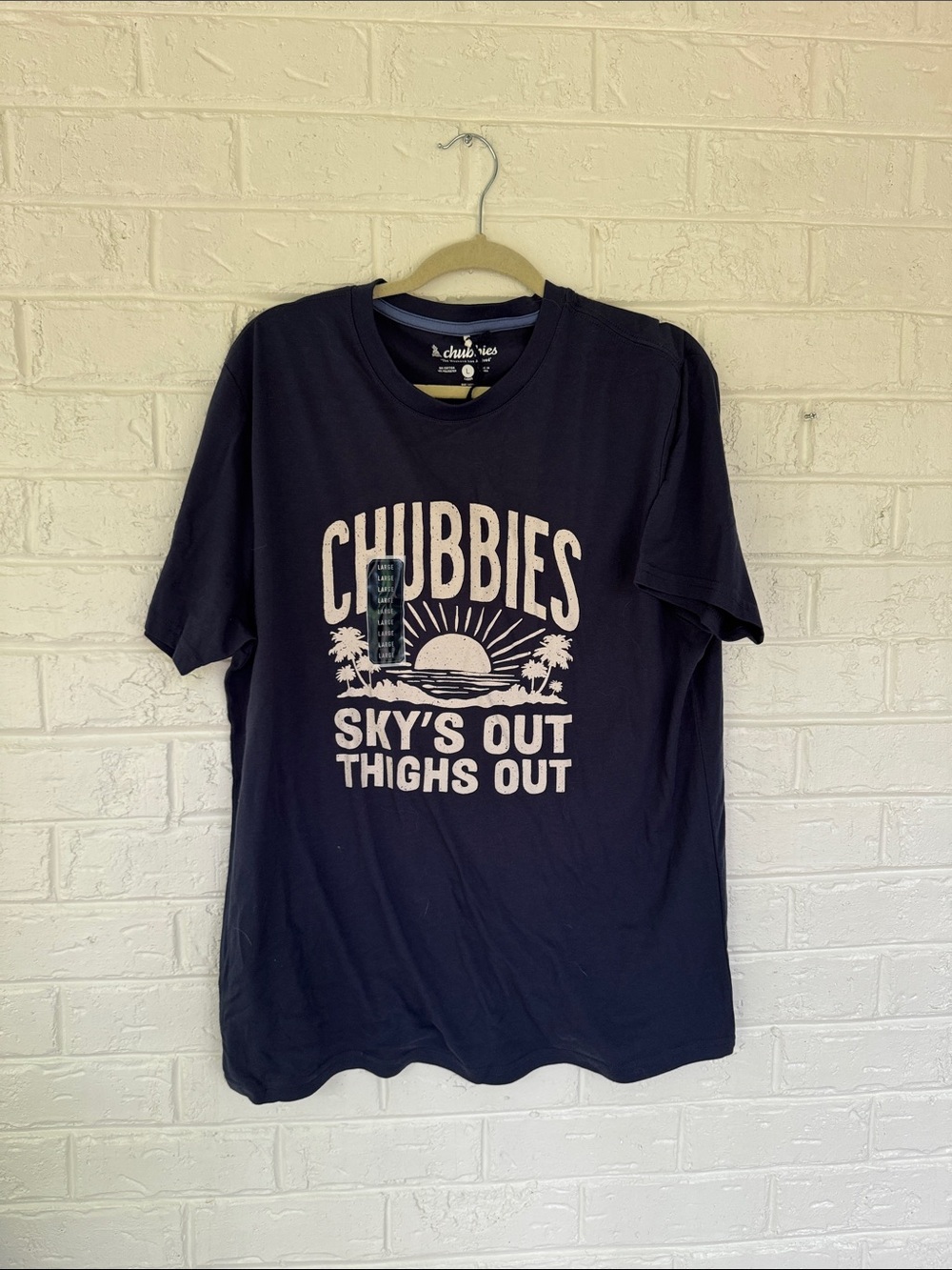 chubbies Navy Short Sleeve Tee with Pink Graphic